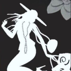 Meet your Posher, Carola